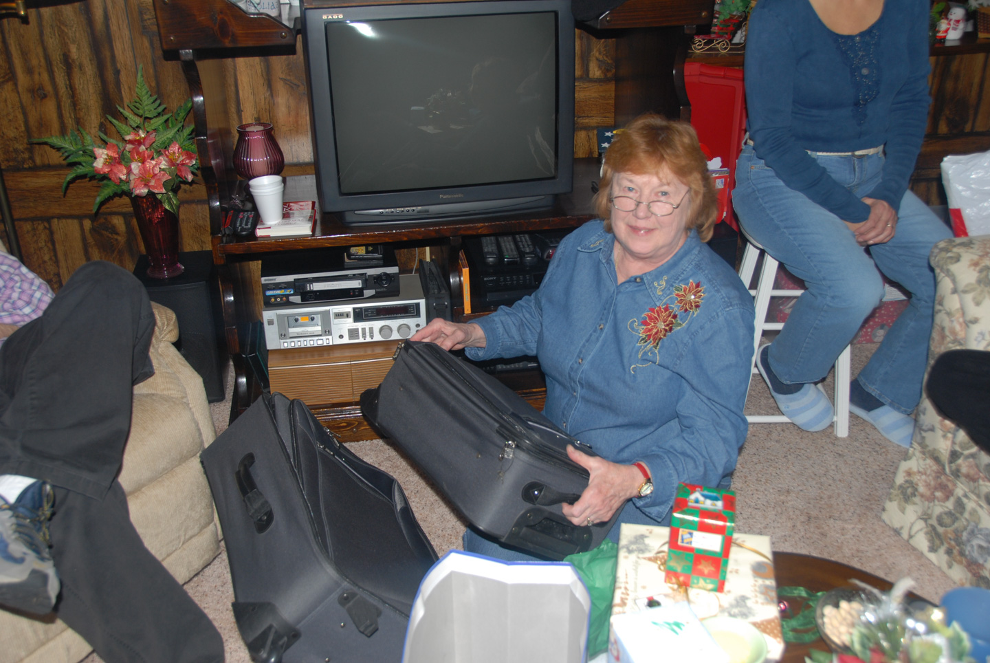 Mom opening gift