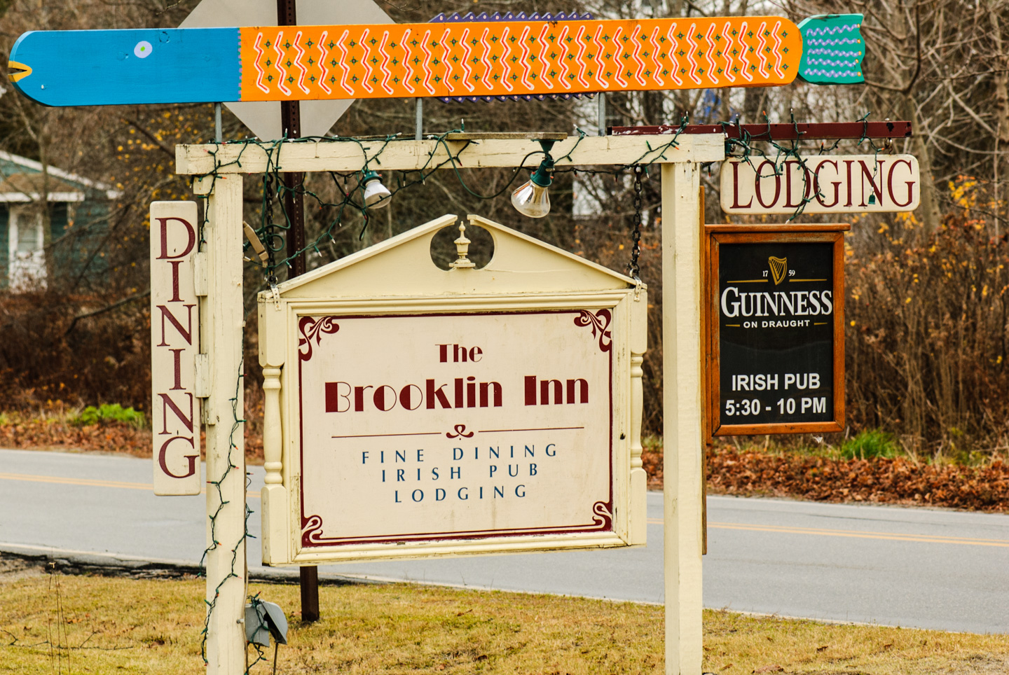 Brooklin Inn sign