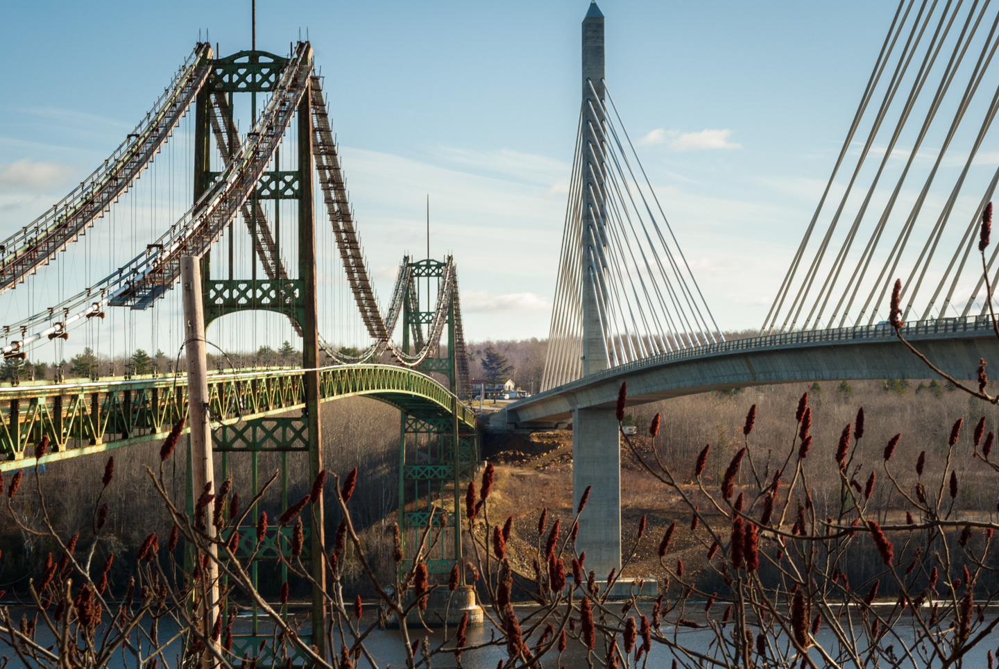 Old and new bridge over the Penobscot River