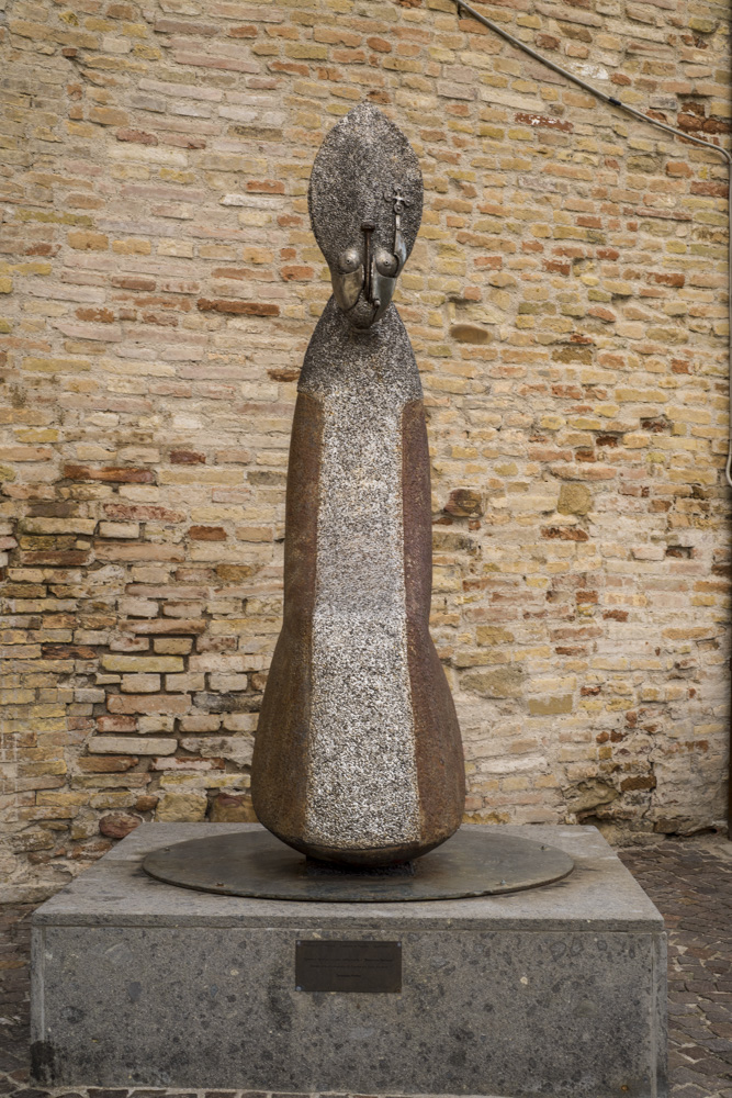 Sculture in Candelara