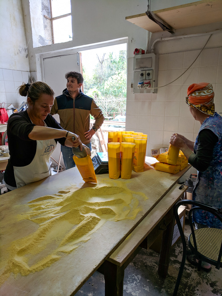 Cinzia filling polenta bags