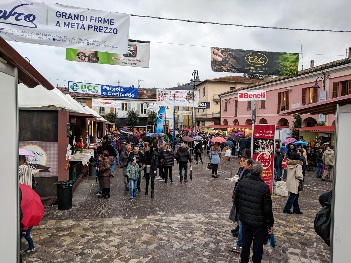 Truffle festival in Aqualagna
