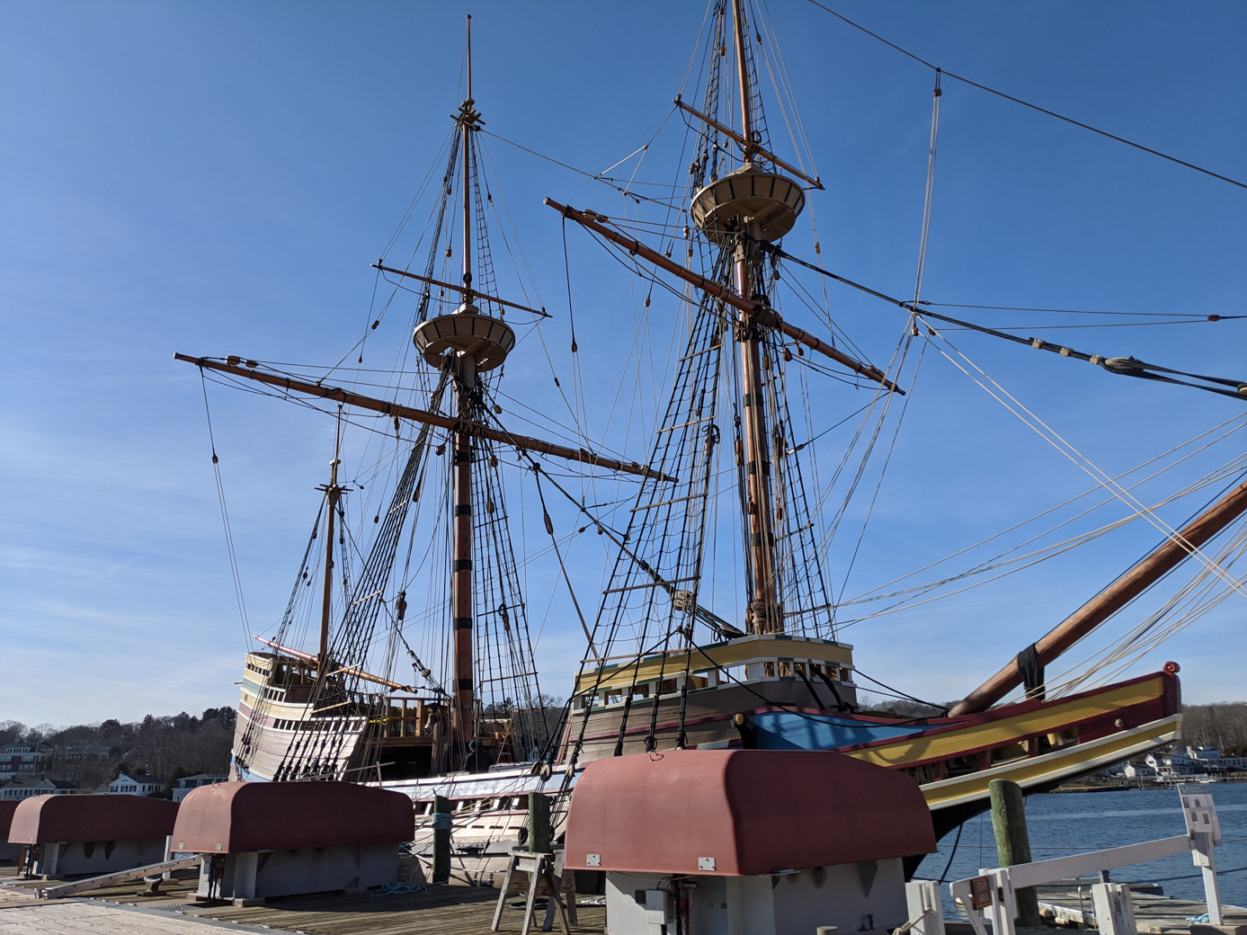 The Mayflower II rigged for sailing