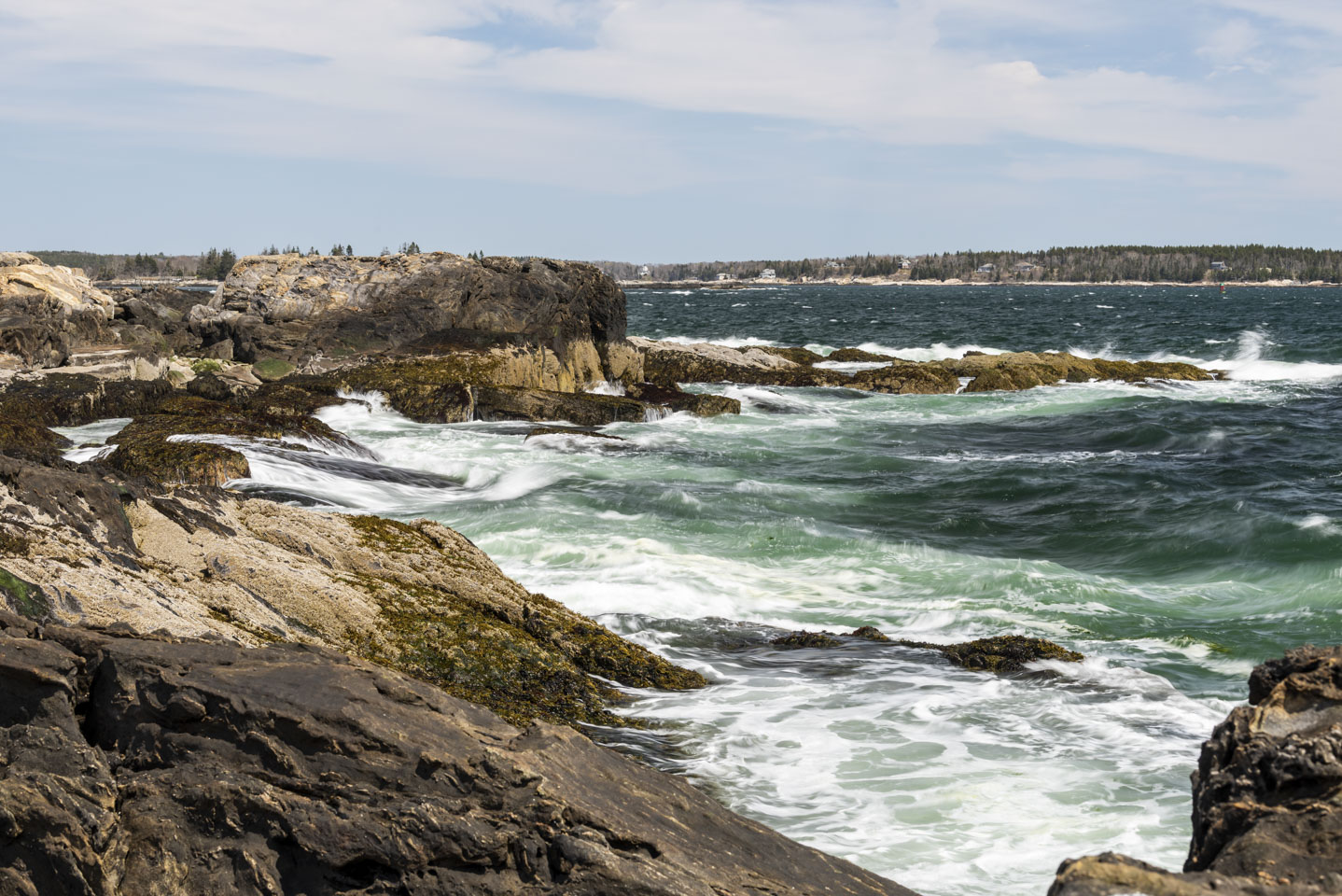 wave photo with a shutter speed of 1/8 second