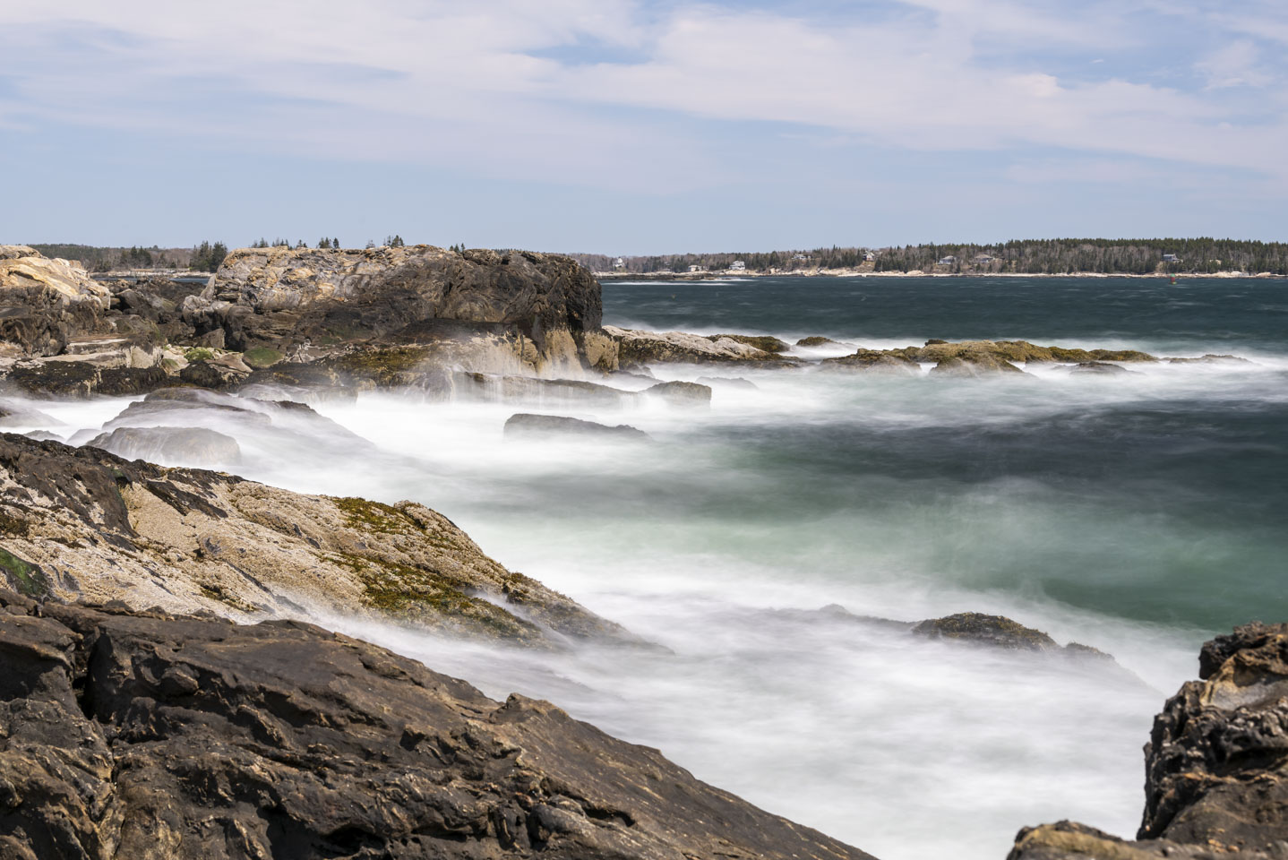 wave photo with a shutter speed of 8 seconds