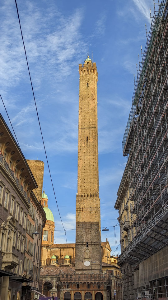 A picture of Asinelli Towers in Bologna.