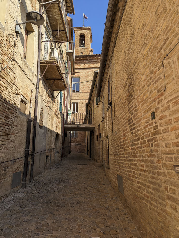 small street in Corinaldo