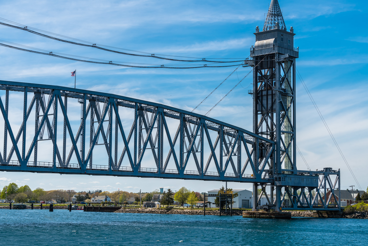 Picture of the railroad bridge deck rising